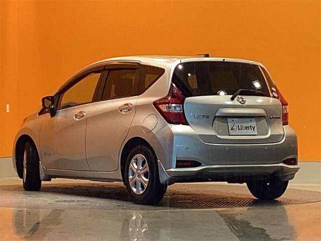 日産 ノート １．２ Ｅ－ＰＯＷＥＲ Ｘ H29年 (近畿) 99