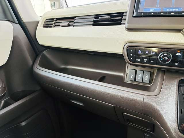 ホンダ Ｎ　ＢＯＸ ６６０ Ｌ R5年 (関東) 99