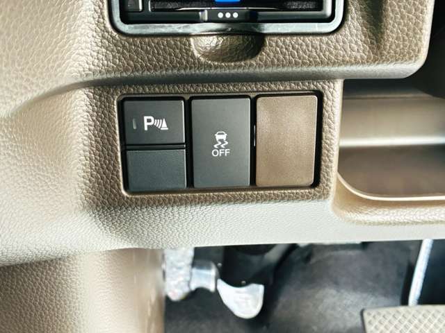 ホンダ Ｎ　ＢＯＸ ６６０ Ｌ R5年 (関東) 99
