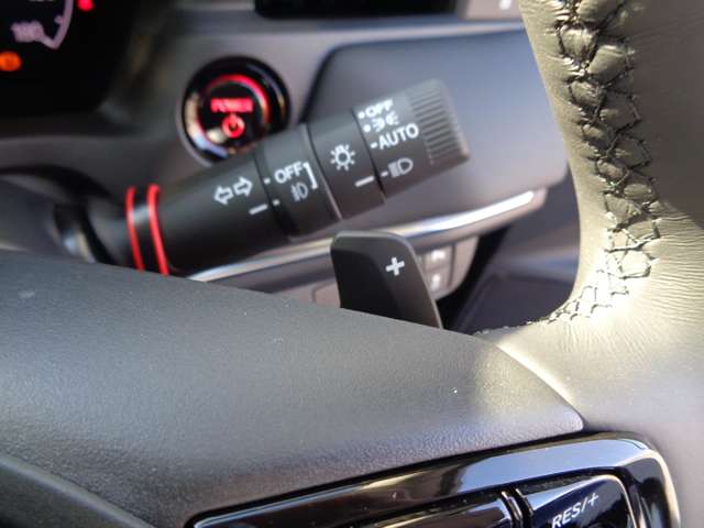 ホンダ ヴェゼル １．５ Ｅ：ＨＥＶ Ｚ R8年 (関東) 99