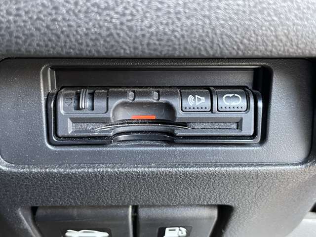 日産 ジューク １．５ １５ＲＸ タイプＶ H23年 (関東) 99