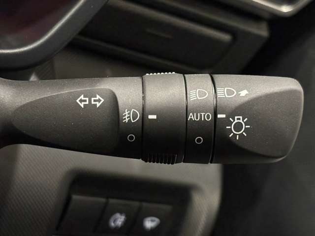 トヨタ ライズ １．０ Ｚ ４ＷＤ R8年 () 99