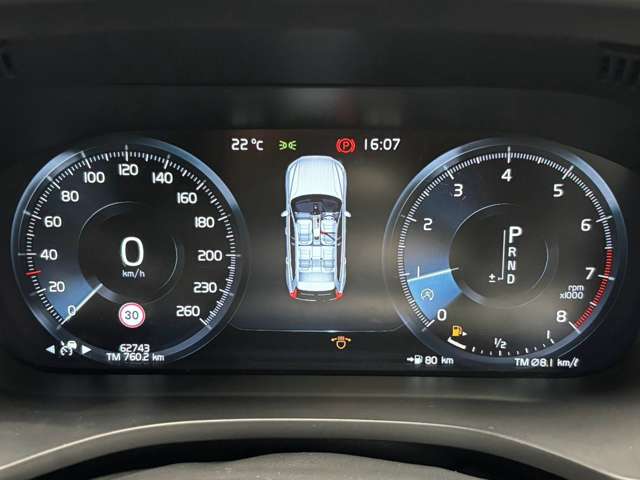 ボルボ ＸＣ６０ Ｔ５ ＡＷＤ インスクリプション ４ＷＤ H29年 () 99