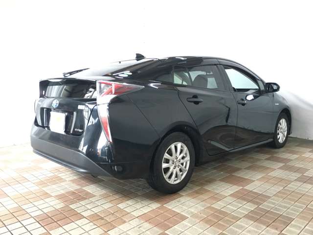 トヨタ プリウス １．８ Ｓ Ｅ－ＦＯＵＲ ４ＷＤ H28年 (甲信越・北陸) 99