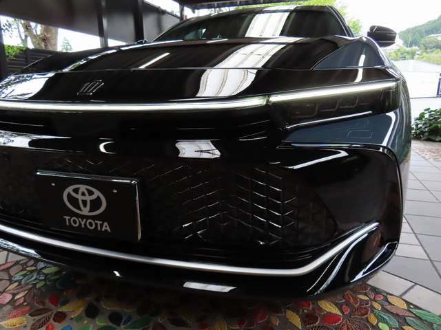 トヨタ クラウン　クロスオーバー　ハイブリッド ２．４ ＲＳ ＴＨＥ ７０ＴＨ Ｅ－ＦＯＵＲ ＡＤＶＡＮＣＥＤ ４ＷＤ R7年 (関東) 99
