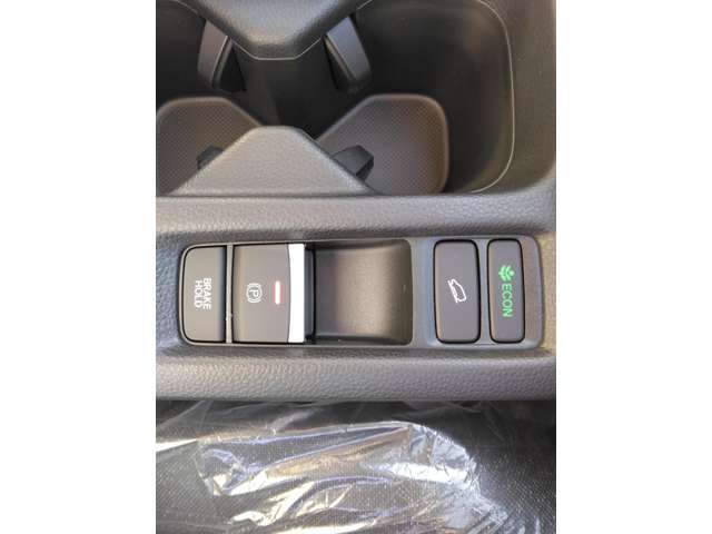 ホンダ ヴェゼル １．５ Ｇ ４ＷＤ R8年 (関東) 99
