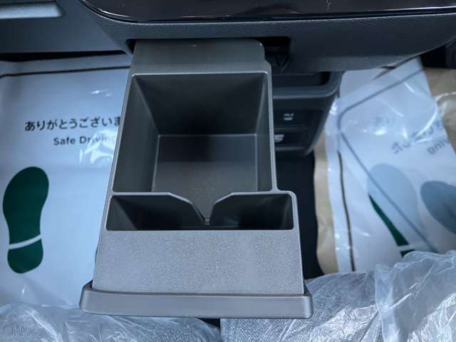三菱 デリカ　ミニ ６６０ Ｔ プレミアム デリマル パッケージ ４ＷＤ R8年 (関東) 99