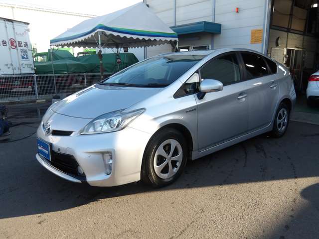 トヨタ プリウス １．８ Ｓ H25年 (東北) 99