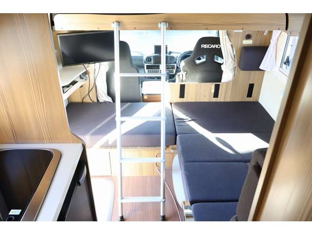 トヨタ カムロード キャンピングカーバンテックジル５２０４ＷＤ R4年 (東北) 99