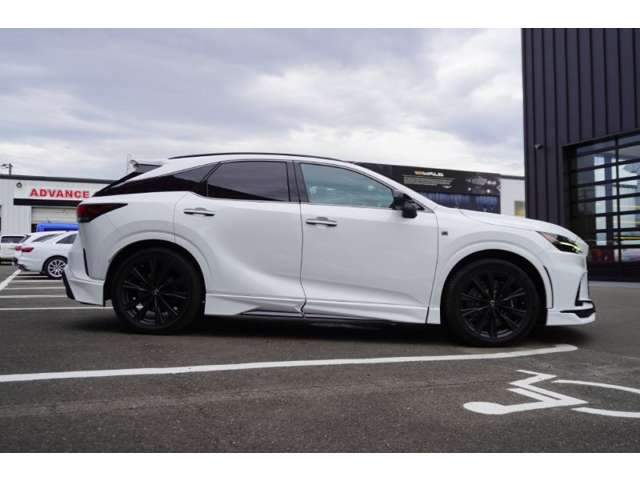 レクサス ＲＸ５００ｈ ５００Ｈ Ｆスポーツ パフォーマンス ４ＷＤ R5年 (東北) 99