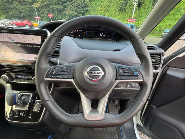 日産 セレナ １．２ Ｅ－ＰＯＷＥＲ ハイウェイスター Ｖ R4年 (東北) 99