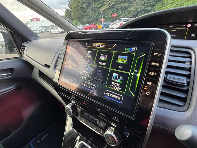 日産 セレナ １．２ Ｅ－ＰＯＷＥＲ ハイウェイスター Ｖ R4年 (東北) 99
