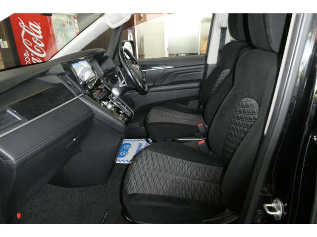 三菱 デリカ　Ｄ：５ アーバンギア ２．２ Ｇ ディーゼルターボ ４ＷＤ R1年 (東北) 99
