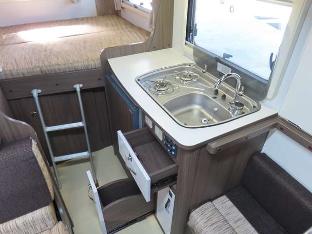 トヨタ カムロード ナッツＲＶ H30年 (関東) 99