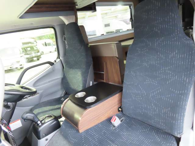 トヨタ カムロード バンテック R4年 (関東) 99