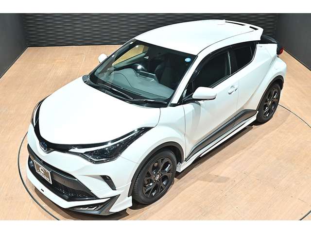 トヨタ Ｃ−ＨＲ ハイブリッド １．８ Ｇ モード ネロ セーフティ プラスＩＩ R4年 (関東) 99