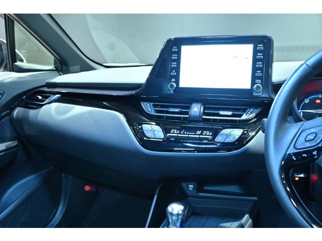 トヨタ Ｃ−ＨＲ ハイブリッド １．８ Ｇ モード ネロ セーフティ プラスＩＩ R4年 (関東) 99