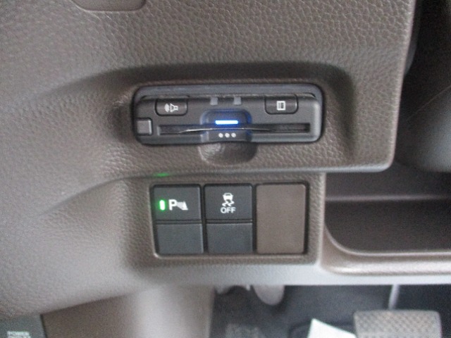ホンダ Ｎ　ＢＯＸ ６６０ Ｌ R4年 (関東) 99