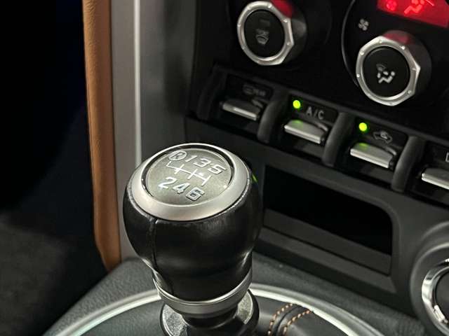 トヨタ ８６ ２．０ ＧＴ リミテッド R2年 () 99