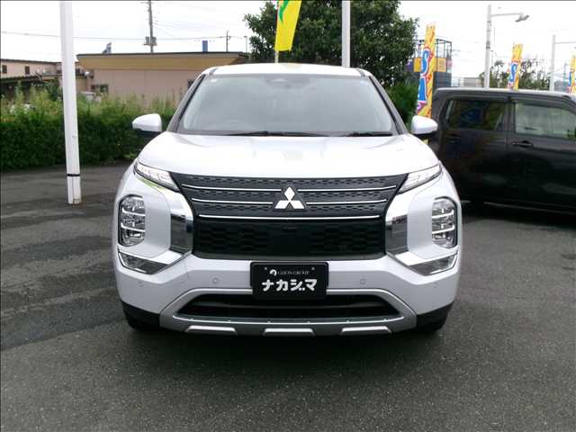 三菱 アウトランダーＰＨＥＶ ＰＨＥＶ ２．４ Ｇ ４ＷＤ R5年 (関東) 99