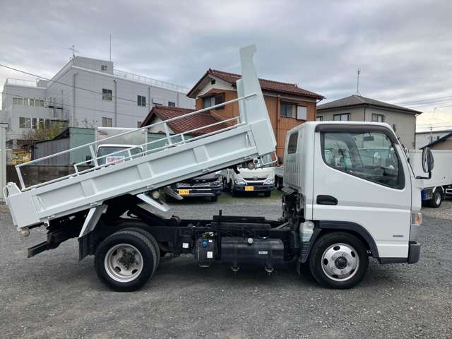 三菱フソウ キャンター ３．０ 強化ダンプ 全低床 ディーゼルターボ H29年 (関東) 99