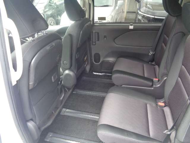 日産 セレナ １．２ Ｅ－ＰＯＷＥＲ ハイウェイスター Ｖ H30年 (関東) 99