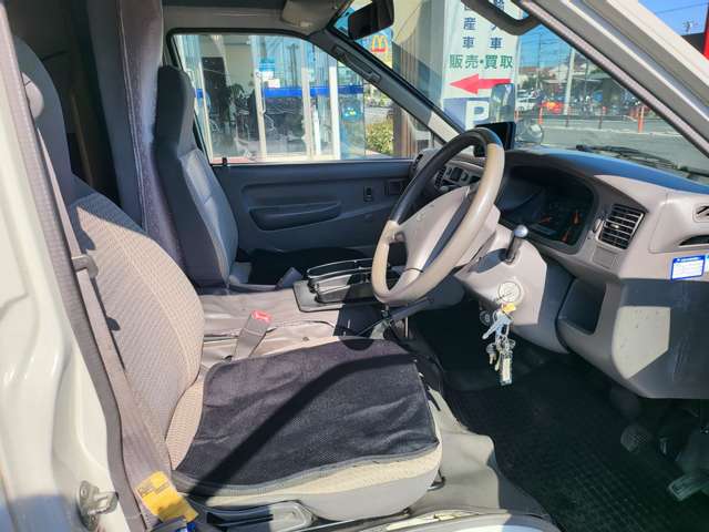 トヨタ ライトエーストラック ４ＷＤ H13年 (関東) 99