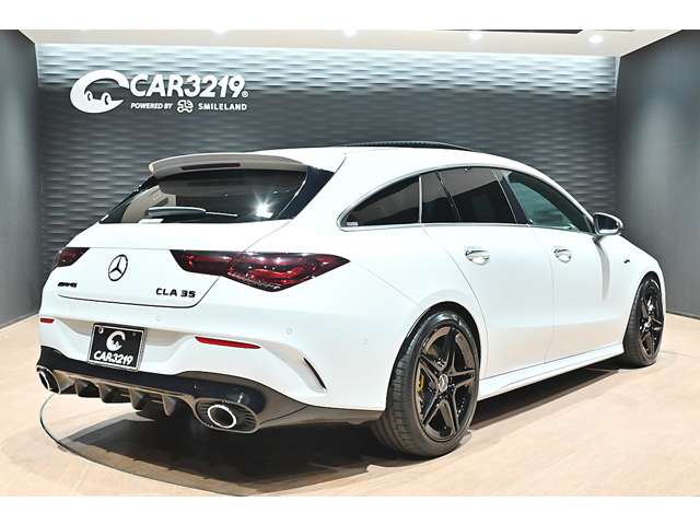 ＡＭＧ ＣＬＡ　シューティングブレーク ＣＬＡ ３５ ４マチック ４ＷＤ R3年 () 99
