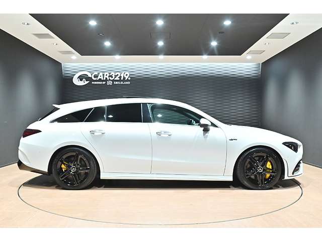ＡＭＧ ＣＬＡ　シューティングブレーク ＣＬＡ ３５ ４マチック ４ＷＤ R3年 () 99