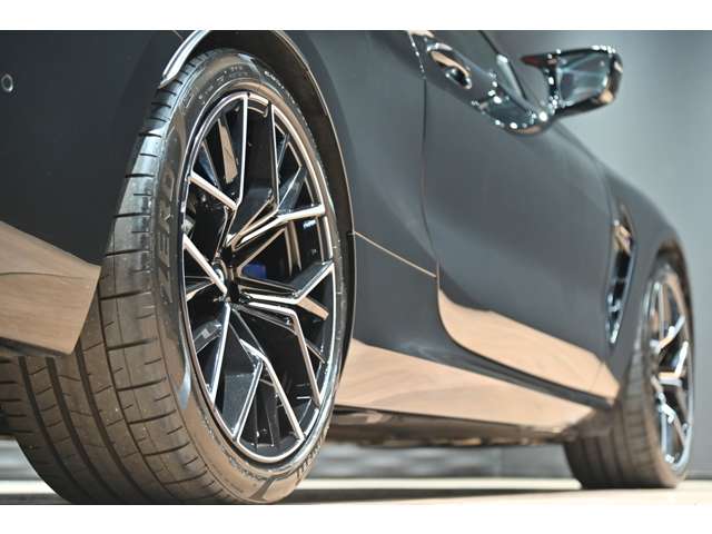 ＢＭＷ Ｍ８カブリオレ コンペティション ４ＷＤ R3年 () 99
