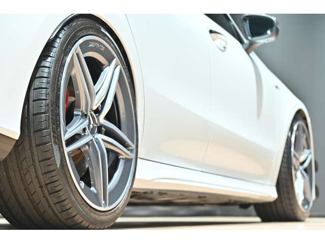 ＡＭＧ ＣＬＡ　シューティングブレーク ＣＬＡ ４５ Ｓ ４マチックプラス ４ＷＤ R2年 () 99