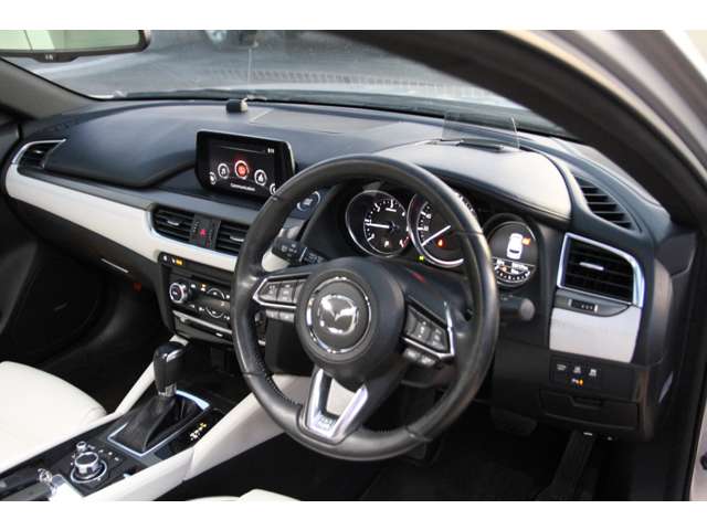 マツダ アテンザ　ワゴン ２．２ ＸＤ Ｌパッケージ ディーゼルターボ ４ＷＤ H28年 (関東) 99