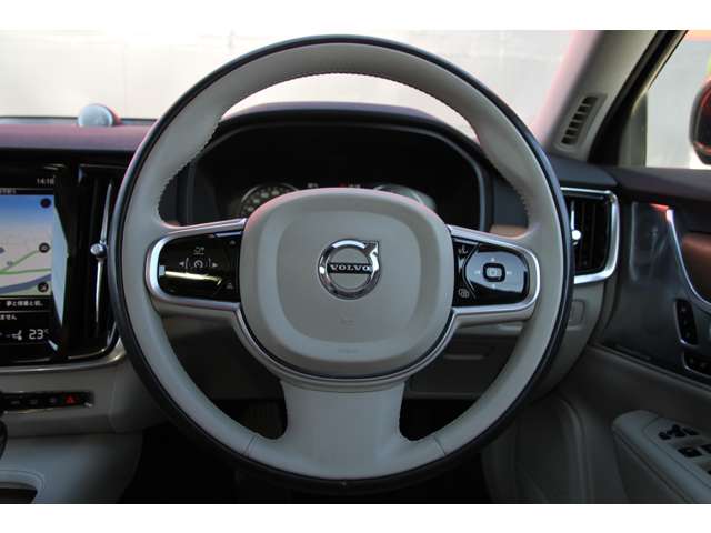 ボルボ Ｖ９０ Ｔ６ ＡＷＤ インスクリプション ４ＷＤ H29年 (関東) 99