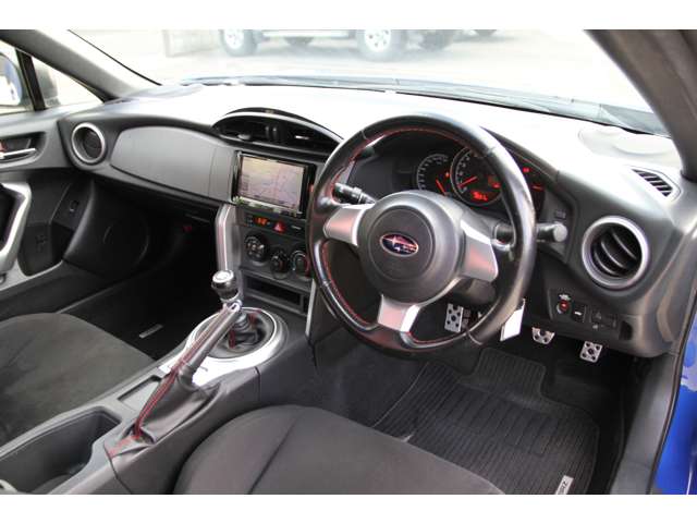 スバル ＢＲＺ ２．０ Ｒ H29年 (関東) 99