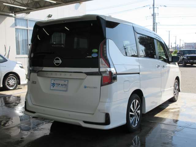 日産 セレナ １．２ Ｅ－ＰＯＷＥＲ ハイウェイスター Ｖ R1年 () 99