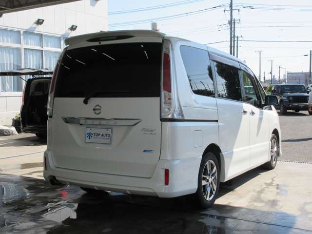 日産 セレナ ２．０ ライダー H23年 () 99