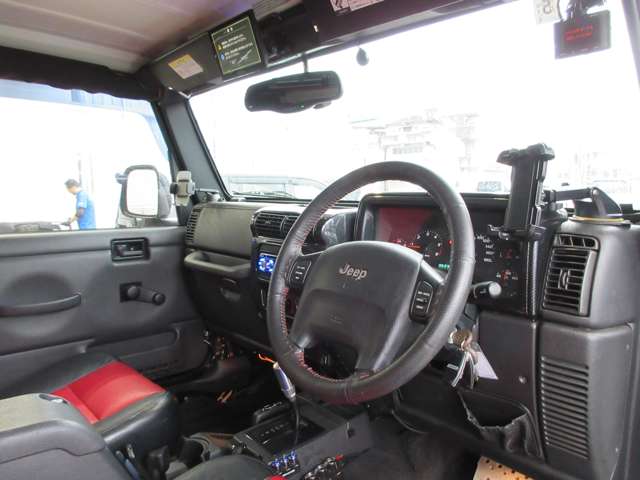 ジープ ラングラー サハラ プラス ４ＷＤ H17年 () 99