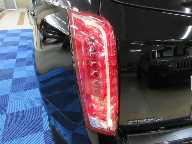 キャデラック ＳＲＸ　クロスオーバー プレミアム ４ＷＤ H25年 (関東) 99