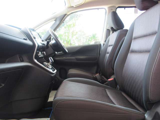 日産 セレナ １．２ Ｅ－ＰＯＷＥＲ ハイウェイスター Ｖ H30年 (関東) 99