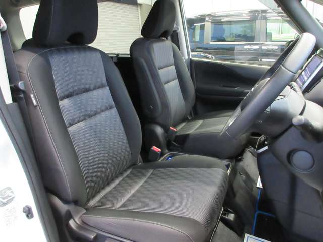 日産 セレナ １．２ Ｅ－ＰＯＷＥＲ ハイウェイスター Ｖ R2年 (関東) 99