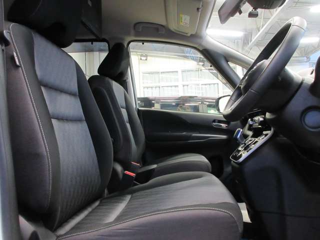 日産 セレナ １．２ Ｅ－ＰＯＷＥＲ ハイウェイスター Ｖ R2年 (関東) 99