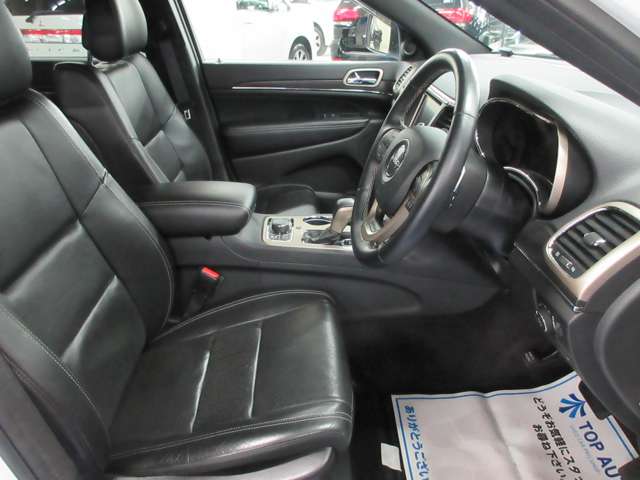 ジープ グランドチェロキー リミテッド ４ＷＤ H29年 (関東) 99