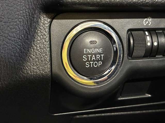 スバル フォレスター ２．０ Ｓ リミテッド ４ＷＤ H27年 () 99