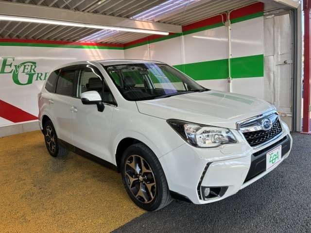スバル フォレスター ２．０ Ｓ リミテッド ４ＷＤ H27年 () 99