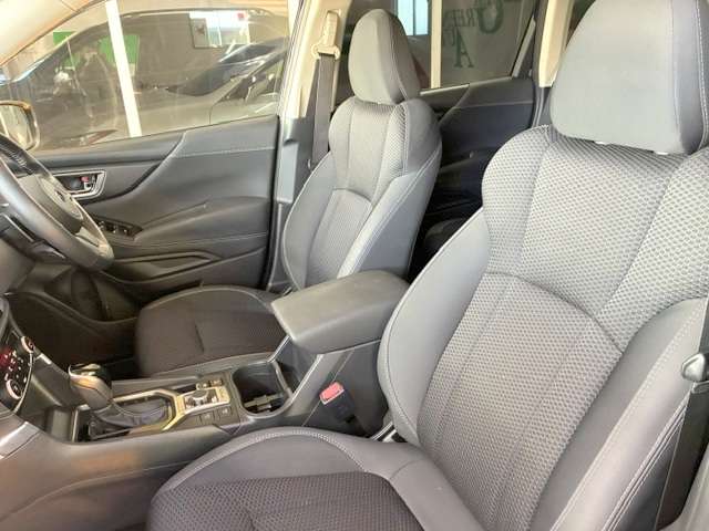 スバル フォレスター　ハイブリッド ２．０ アドバンス ４ＷＤ H30年 (関東) 99