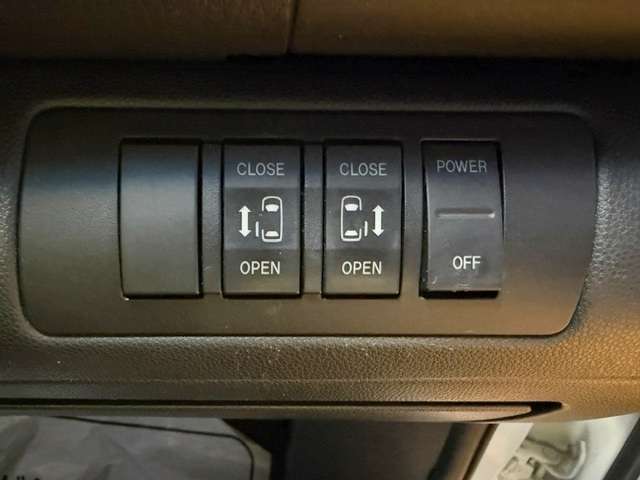 マツダ ＭＰＶ ２．３ ２３Ｓ H23年 (関東) 99