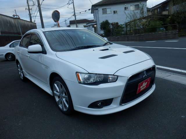 三菱 ギャラン　フォルティス ２．０ ラリーアート ４ＷＤ H23年 (関東) 99