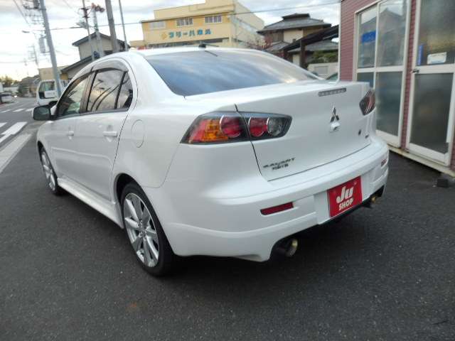 三菱 ギャラン　フォルティス ２．０ ラリーアート ４ＷＤ H23年 (関東) 99