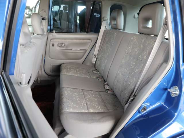 マツダ デミオ １．３ ＬＸ－Ｇ H13年 (関東) 99