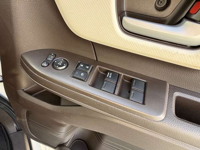 ホンダ Ｎ　ＢＯＸ ６６０ Ｌ R4年 (近畿) 99